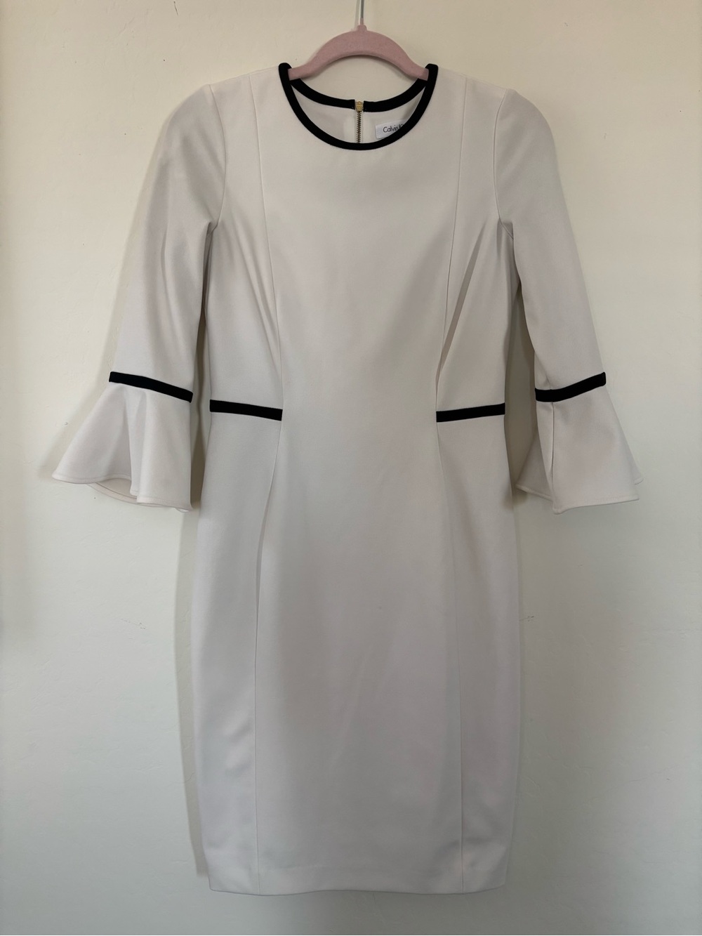 Calvin Klein White Bell Sleeve Sheath Dress Size 2